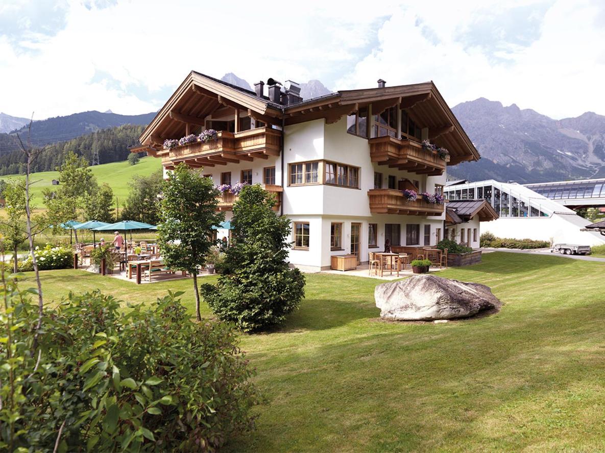 Отель Landhaus Zum Steinbock Мариа-Альм Экстерьер фото